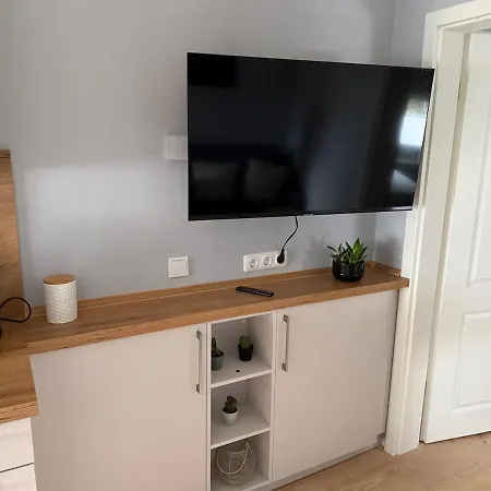 Cozy, Small For Two Apartment *
